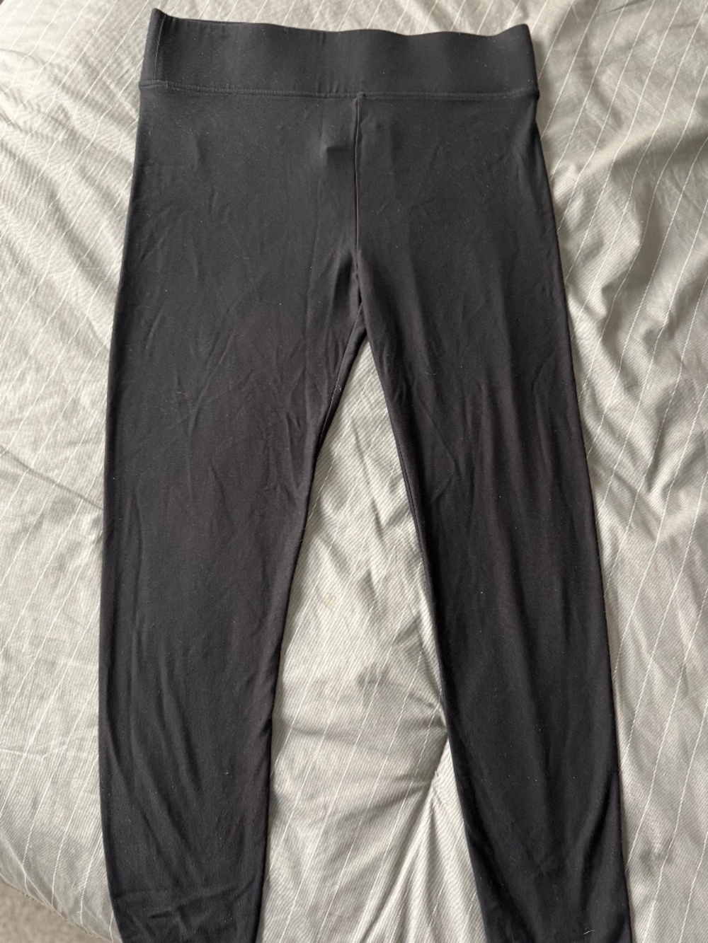 Lou & Grey black leggings